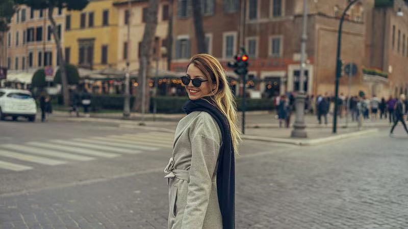 Dating Without Filter: Be Unapologetically You & Attract The Love You Crave